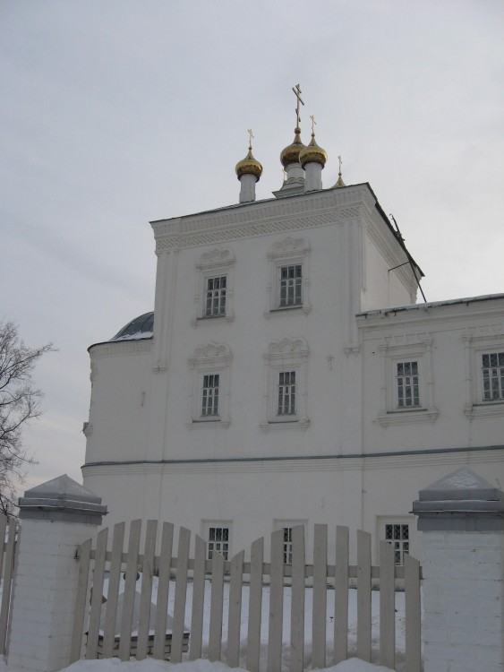 Пенза. Спасо-Преображенский мужской монастырь (городской). Церковь Спаса Преображения. фасады