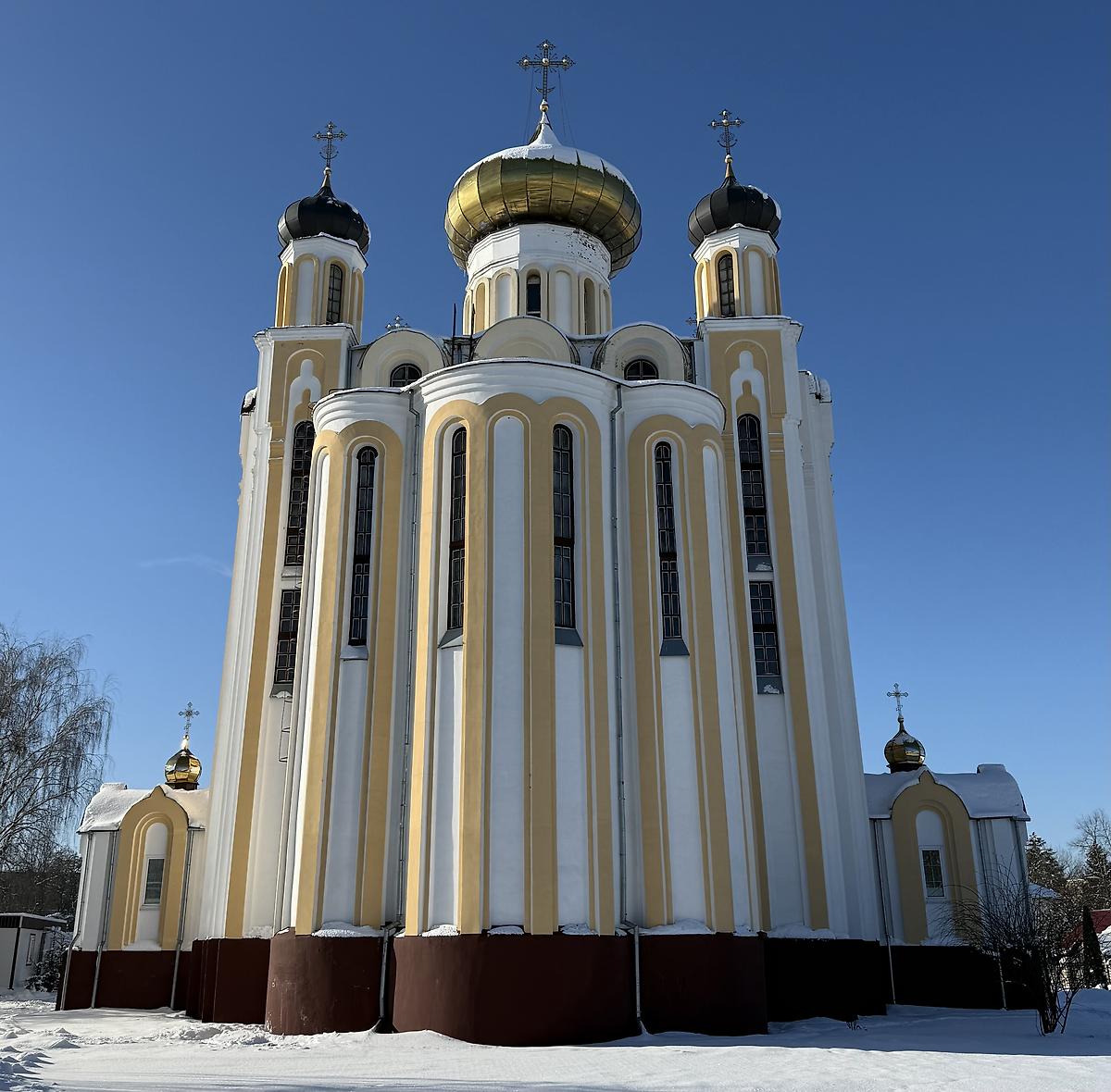 Вид с востока, фасады. Церковь Всех Святых, Лида (Лидский район, Беларусь, Гродненская область)