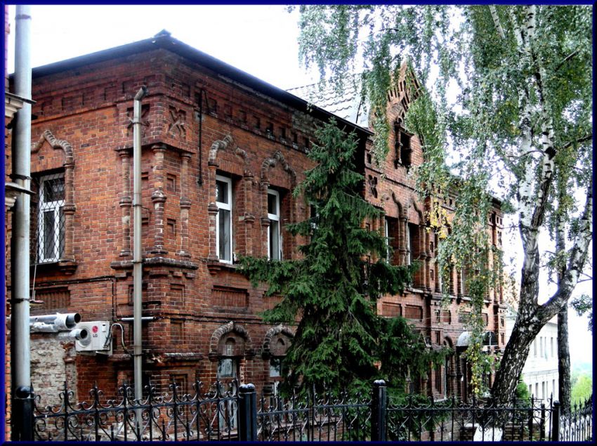 Троицкий монастырь, Курск (Курск, город, Курская область). дополнительная информация, келейный корпус