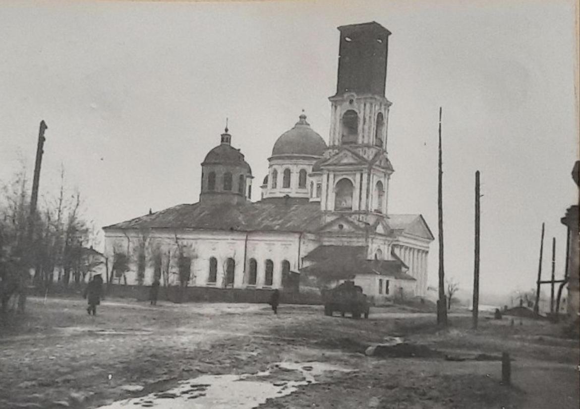 Фото с северо-запада. 1947 г., архивная фотография. Церковь иконы Божией Матери "Живоносный источник", Арзамас (Арзамасский район и г. Арзамас, Нижегородская область)