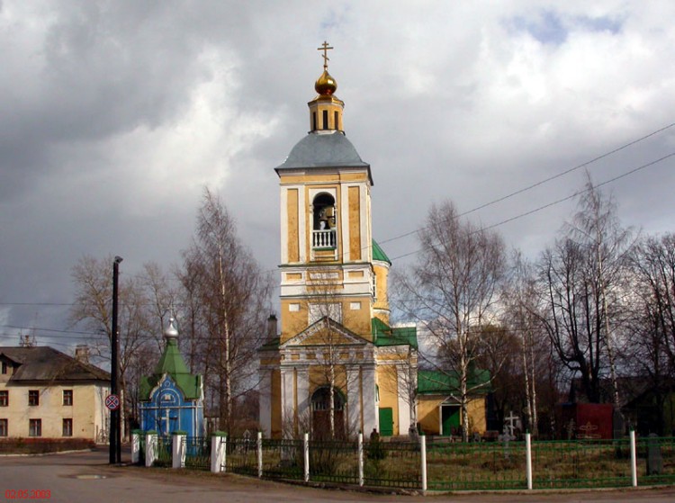 Церковь Троицы Живоначальной, Бологое (Бологовский район, Тверская область). фасады