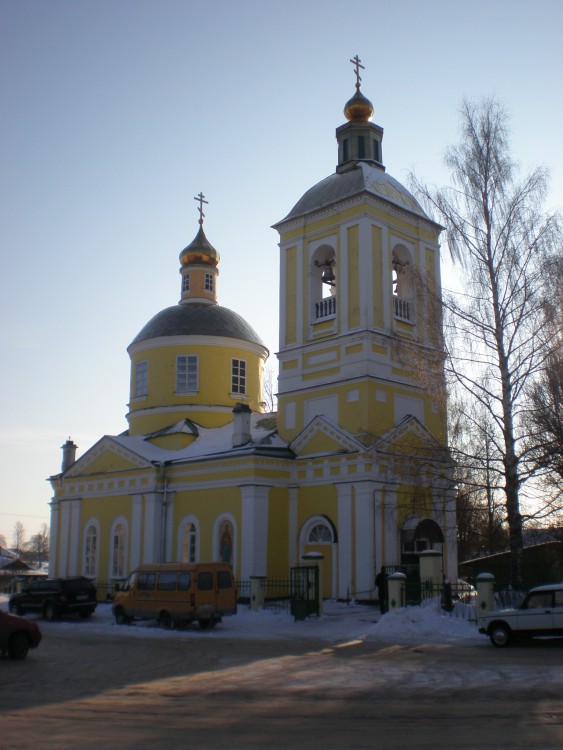 Церковь Троицы Живоначальной, Бологое (Бологовский район, Тверская область). общий вид в ландшафте