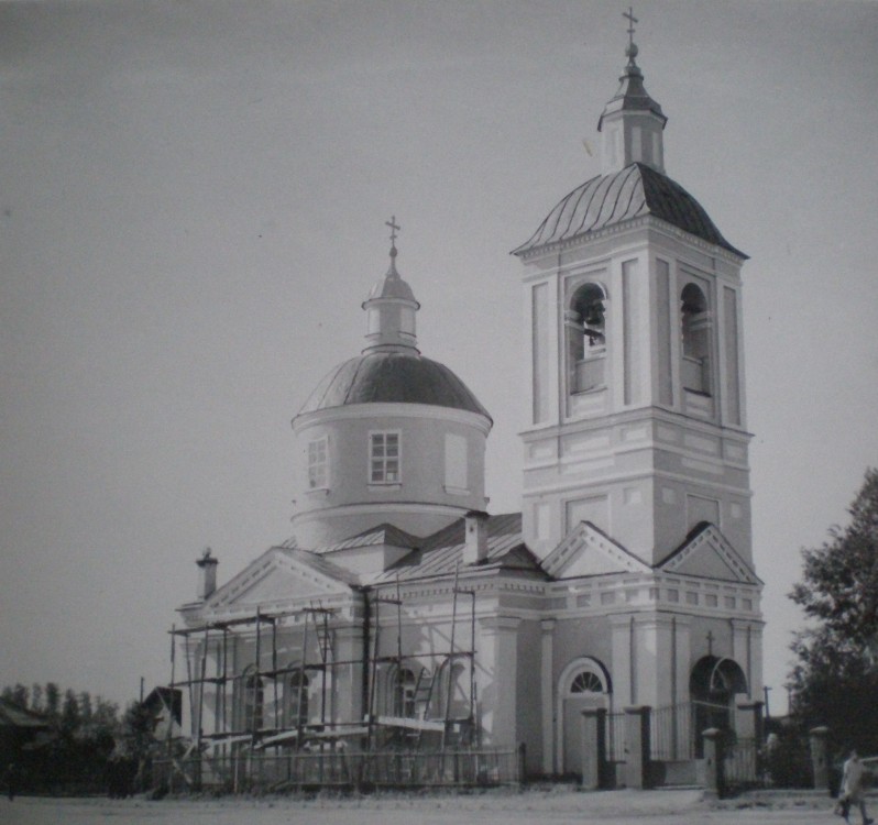 Церковь Троицы Живоначальной, Бологое (Бологовский район, Тверская область). общий вид в ландшафте