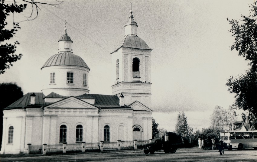Церковь Троицы Живоначальной, Бологое (Бологовский район, Тверская область). фасады