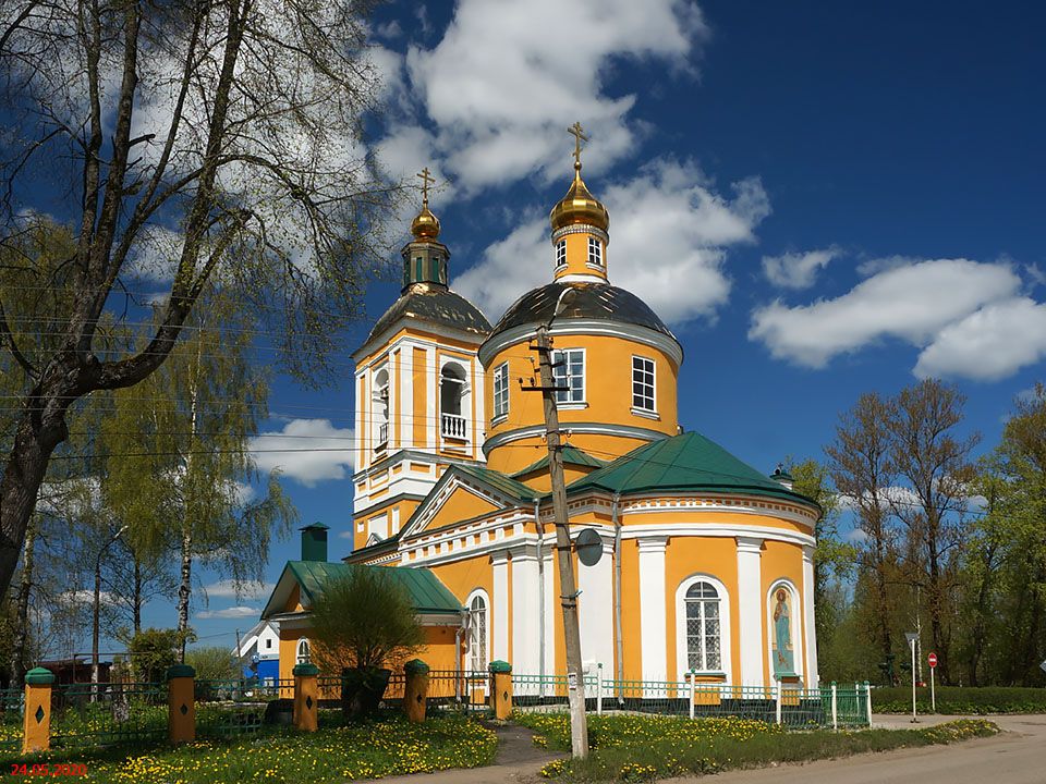 Церковь Троицы Живоначальной, Бологое (Бологовский район, Тверская область). фасады
