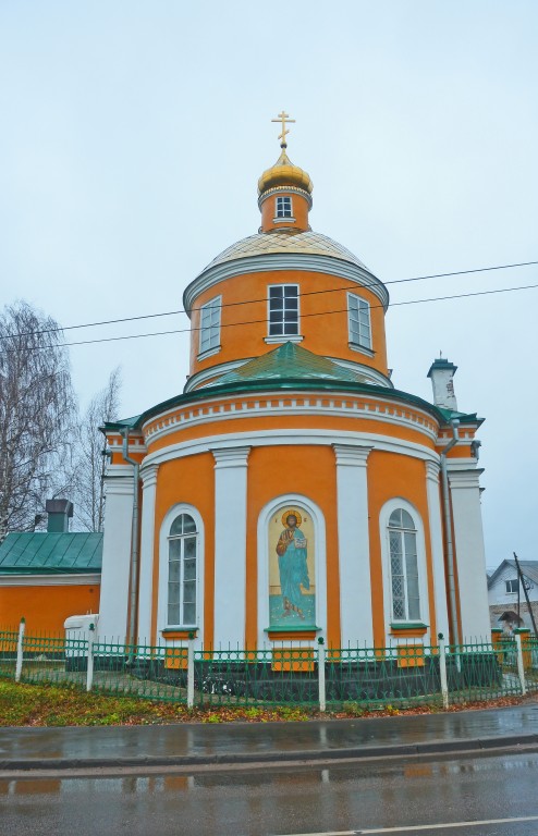 Церковь Троицы Живоначальной, Бологое (Бологовский район, Тверская область). фасады
