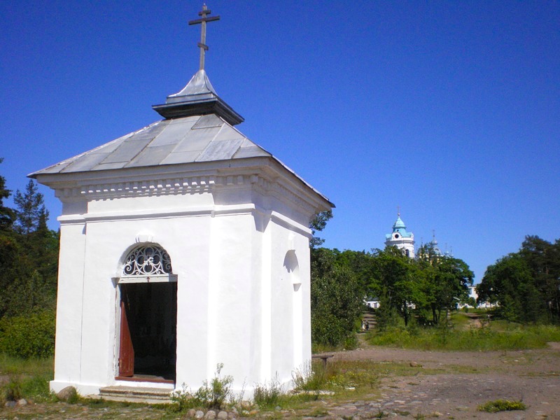 Коневец, остров. Рождества Пресвятой Богородицы Коневский монастырь. Часовня Николая Чудотворца. фасады