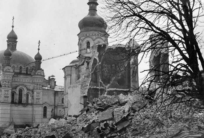 Киев. Успенская Киево-Печерская лавра. Собор Успения Пресвятой Богородицы. архивная фотография