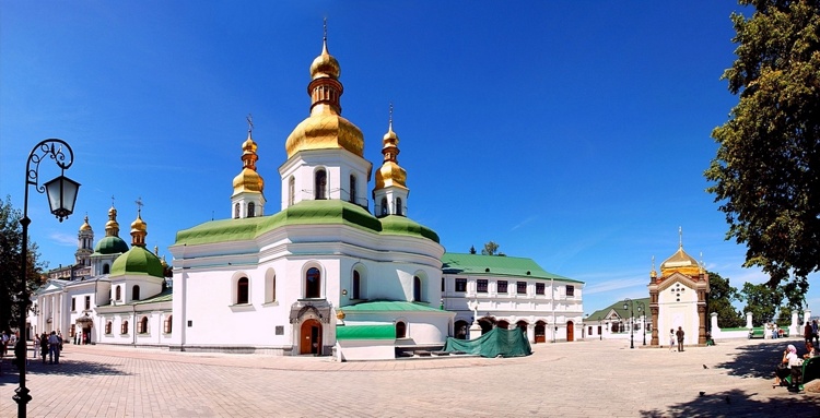 Киев. Успенская Киево-Печерская лавра. Церковь Воздвижения Креста Господня. фасады