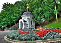 Успенская Киево-Печерская лавра. Надкладезная часовня Феодосия Печерского, , Печерск, Печерский район, Украина, г. Киев
