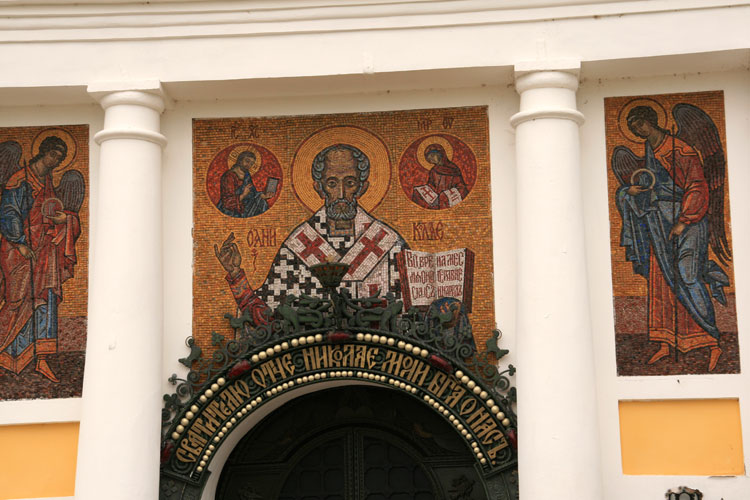 Николо-Шартомский мужской монастырь. Церковь Преображения Господня, Введеньё (Шуйский район, Ивановская область). архитектурные детали