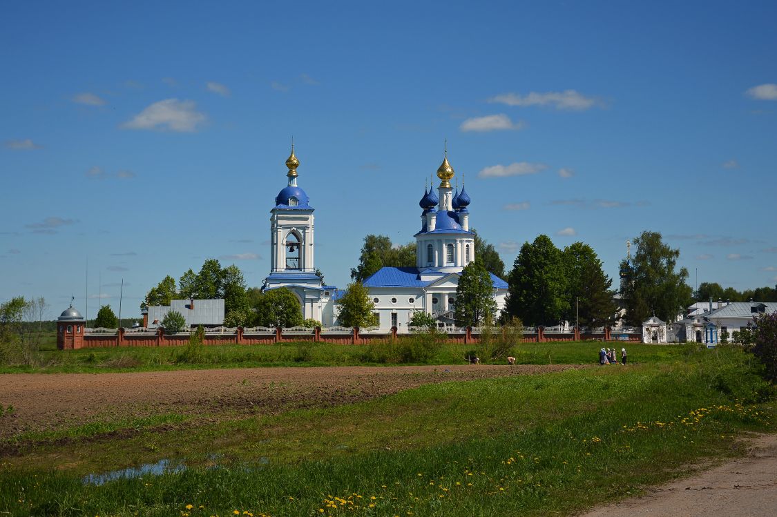 Дунилово. Успенский женский монастырь. Церковь Успения Пресвятой Богородицы. художественные фотографии