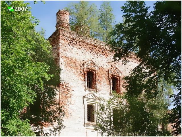 Церковь Смоленской иконы Божией Матери, Веретьево, урочище (Камешковский район, Владимирская область). документальные фотографии, Южный фасад основного объёма