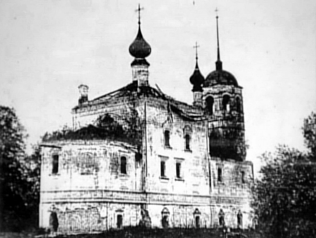 Веретьево, урочище. Церковь Смоленской иконы Божией Матери. архивная фотография, Фото 2-й половины XX века. http://www.youtube.com/watch?v=OipuC8hs_s4