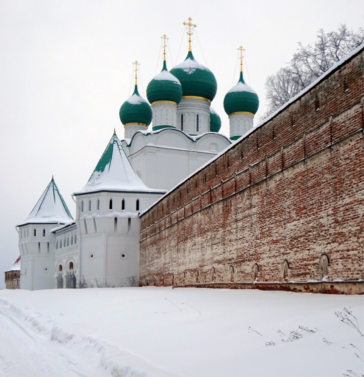 Борисоглебский. Борисоглебский монастырь. Церковь Сергия Радонежского. фасады