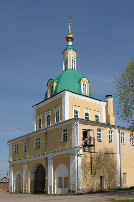 Переславль-Залесский. Никольский женский монастырь. Церковь Петра и Павла. фасады