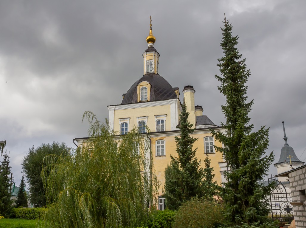 Переславль-Залесский. Никольский женский монастырь. Церковь Петра и Павла. фасады, Вид с юго-востока