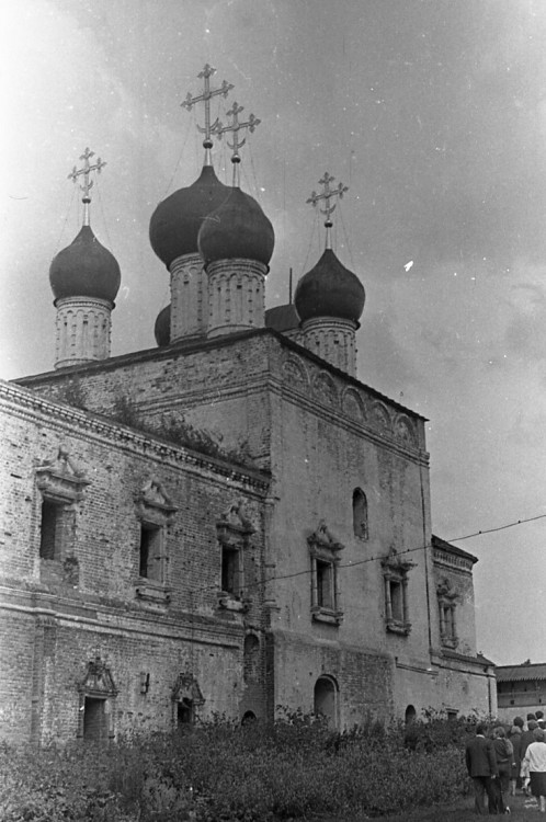 Переславль-Залесский. Никитский монастырь. Церковь Благовещения Пресвятой Богородицы. фасады