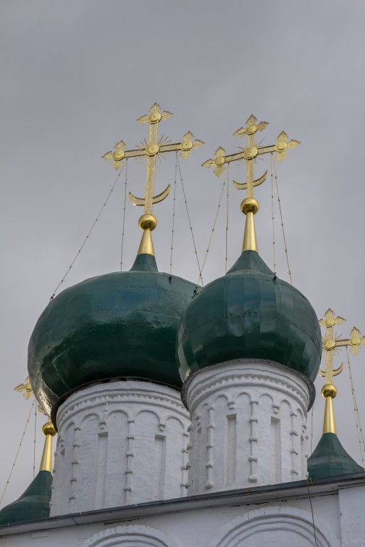 Никитский монастырь. Церковь Благовещения Пресвятой Богородицы, Никитская Слобода (Переславский район и г. Переславль-Залесский, Ярославская область). архитектурные детали, Большая и малая главы