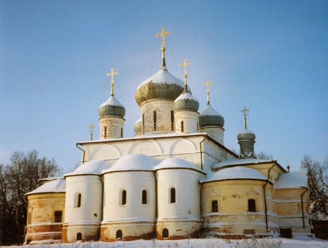 Переславль-Залесский. Феодоровский монастырь. Собор Феодора Стратилата. фасады