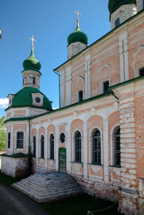 Переславль-Залесский. Горицкий Успенский монастырь. Собор Успения Пресвятой Богородицы. архитектурные детали