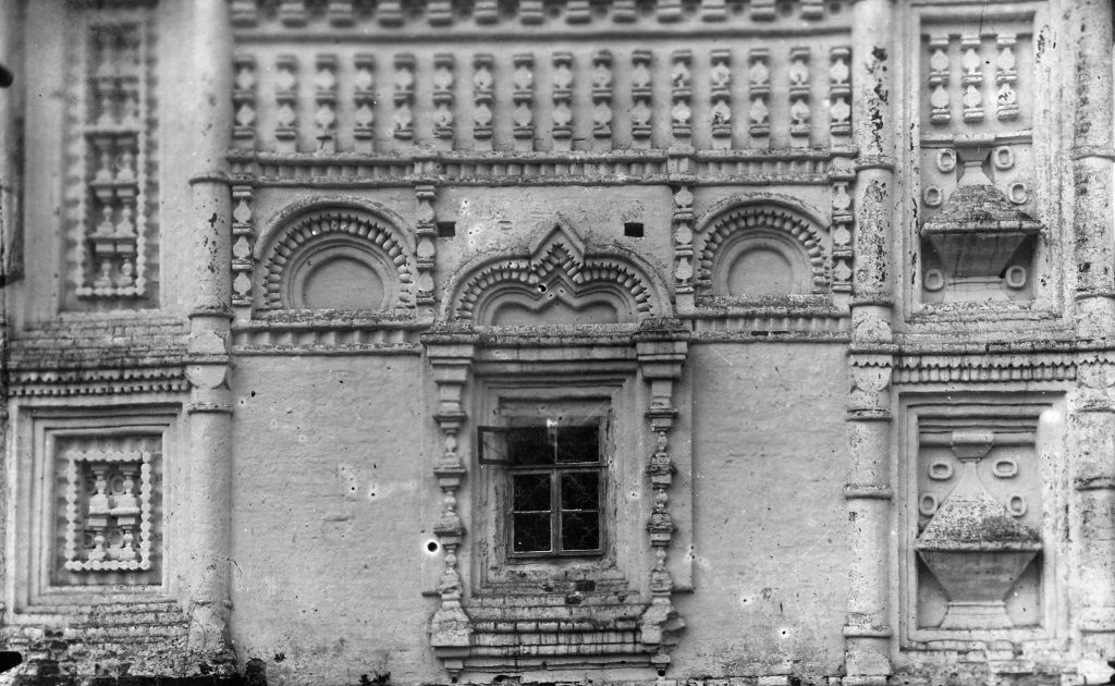 Палатка привратника при вратах Горицкого монастыря, 1895-1914 г.г., архивная фотография. Горицкий Успенский монастырь. Церковь Николая Чудотворца, Переславль-Залесский (Переславский район и г. Переславль-Залесский, Ярославская область)