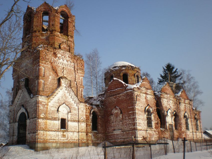 Церковь Тихвинской иконы Божией Матери, Ламерье (Крестецкий район, Новгородская область). фасады