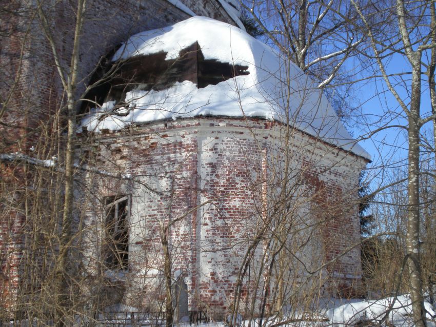 Церковь Троицы Живоначальной, Ужин (Валдайский район, Новгородская область). архитектурные детали