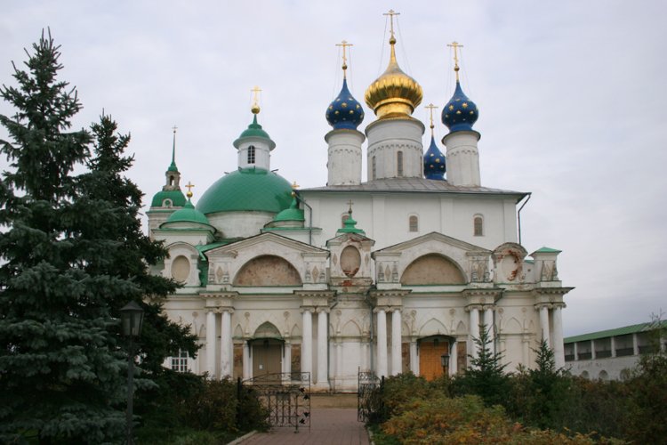 Ростов. Спасо-Яковлевский Димитриевский монастырь. Собор Зачатия Анны. фасады