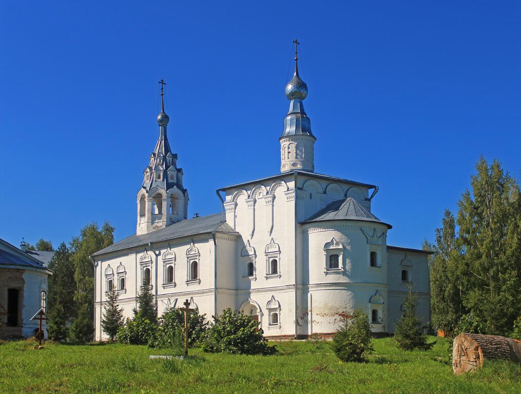 Николо-Улейминский монастырь. Церковь Введения во храм Пресвятой Богородицы, Улейма (Угличский район, Ярославская область). общий вид в ландшафте, Вид с юго-востока