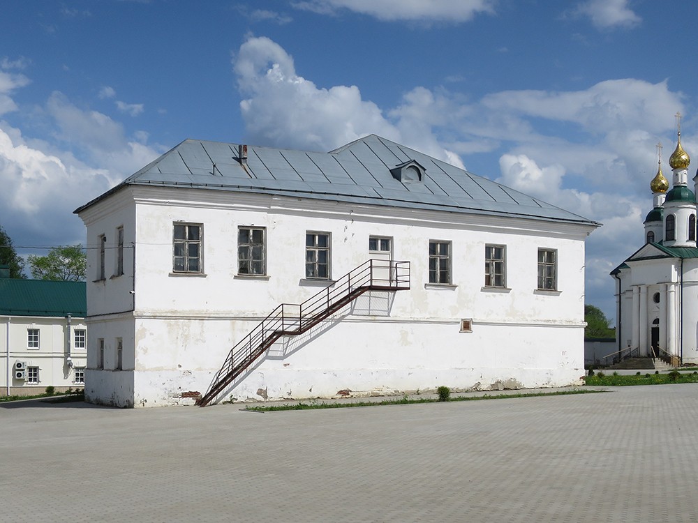 Углич. Богоявленский монастырь. фасады, Настоятельский корпус (1817 г.)