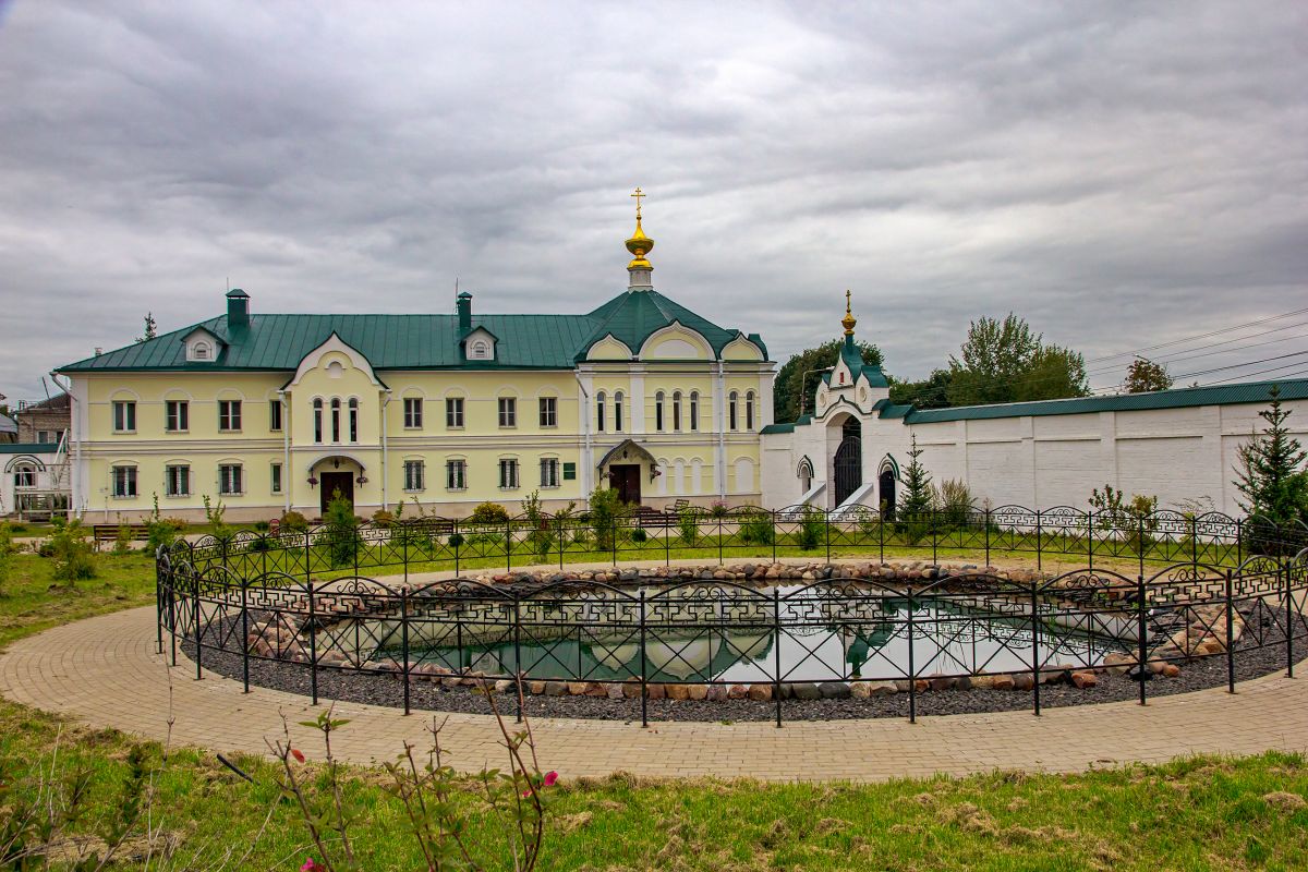 Углич. Богоявленский монастырь. дополнительная информация