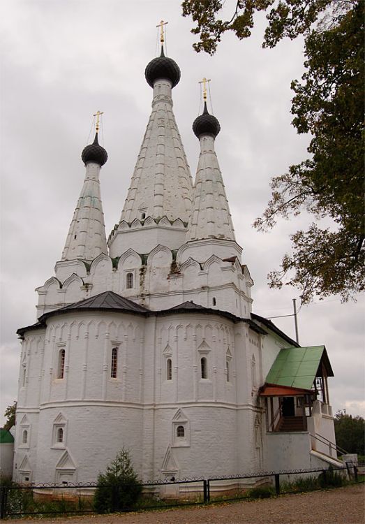 Углич. Алексеевский женский монастырь. Церковь Успения Пресвятой Богородицы. фасады