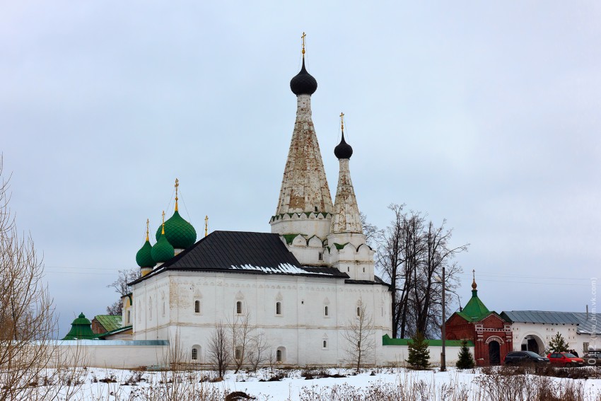 Углич. Алексеевский женский монастырь. Церковь Успения Пресвятой Богородицы. фасады