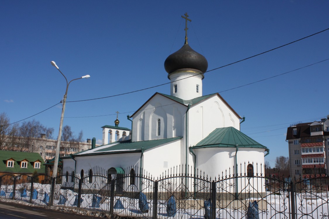 Клин. Церковь Ксении Петербургской. фасады