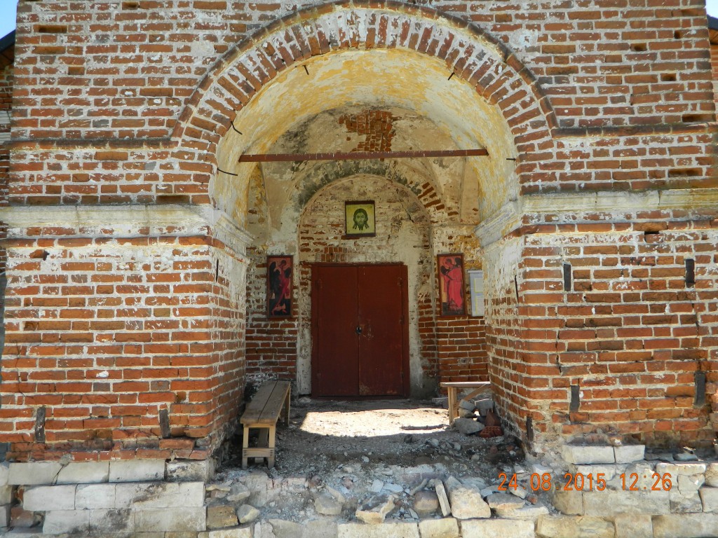 Церковь Михаила Архангела, Злобино (Каширский городской округ, Московская область). архитектурные детали