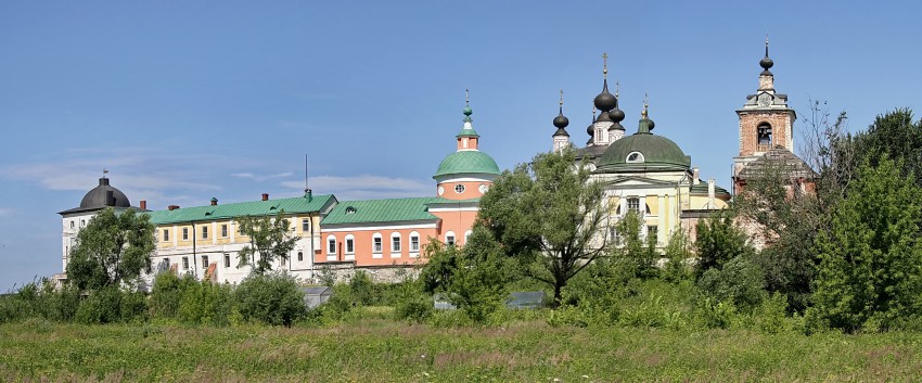 Троицкий Белопесоцкий монастырь, Ступино (Ступинский городской округ, Московская область). общий вид в ландшафте