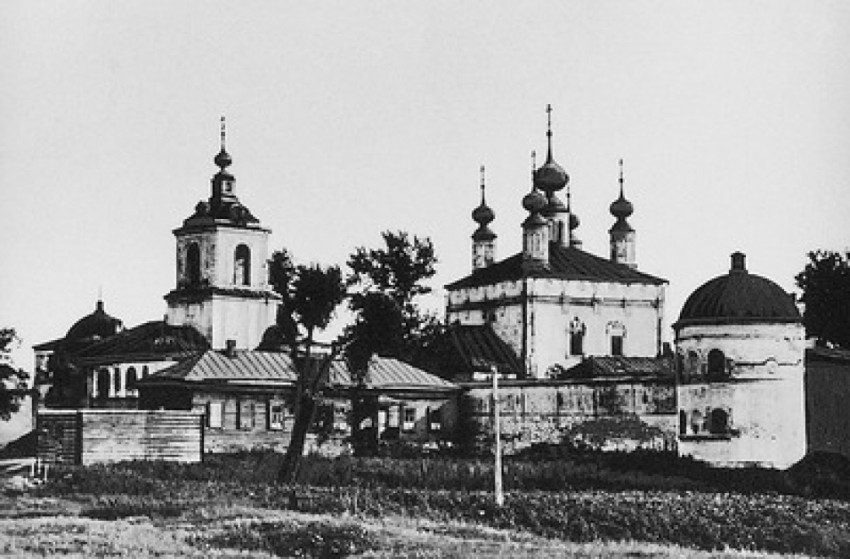 Ступино. Троицкий Белопесоцкий монастырь. архивная фотография