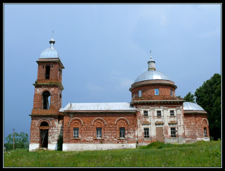 Стародуб. Церковь Спаса Преображения. фасады