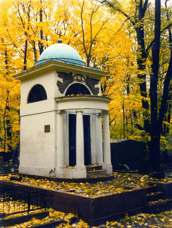 Часовня на Введенском (Немецком) кладбище, Лефортово (Юго-Восточный административный округ (ЮВАО), г. Москва). фасады