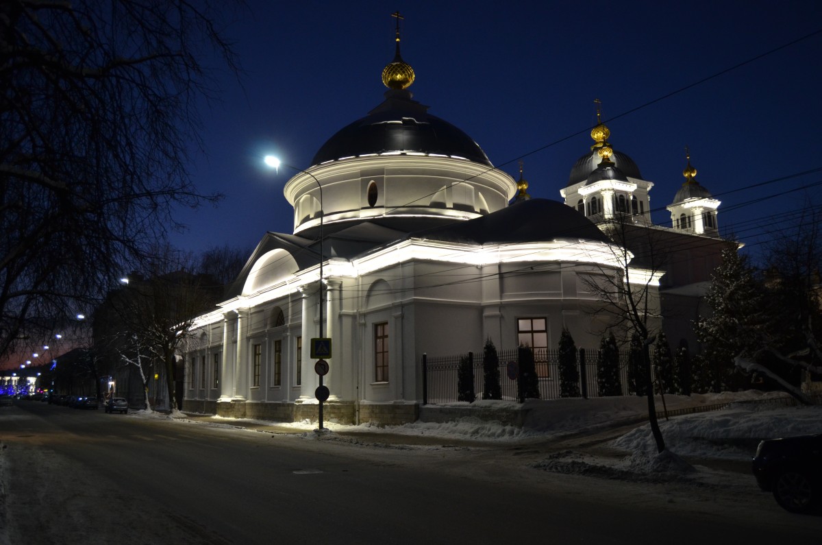 Ярославль. Казанский монастырь. Церковь Покрова Пресвятой Богородицы. художественные фотографии, Освещение церкви в ночное время