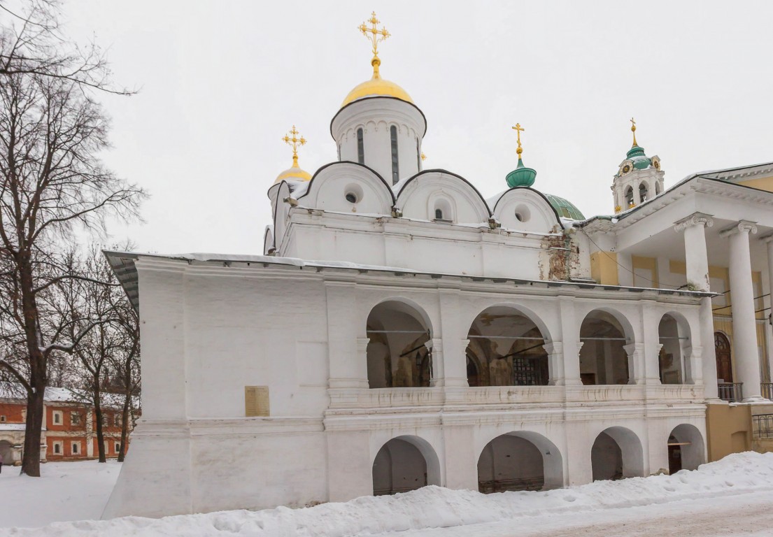 Ярославль. Спасо-Преображенский монастырь. Собор Спаса Преображения. фасады, Вид с запада