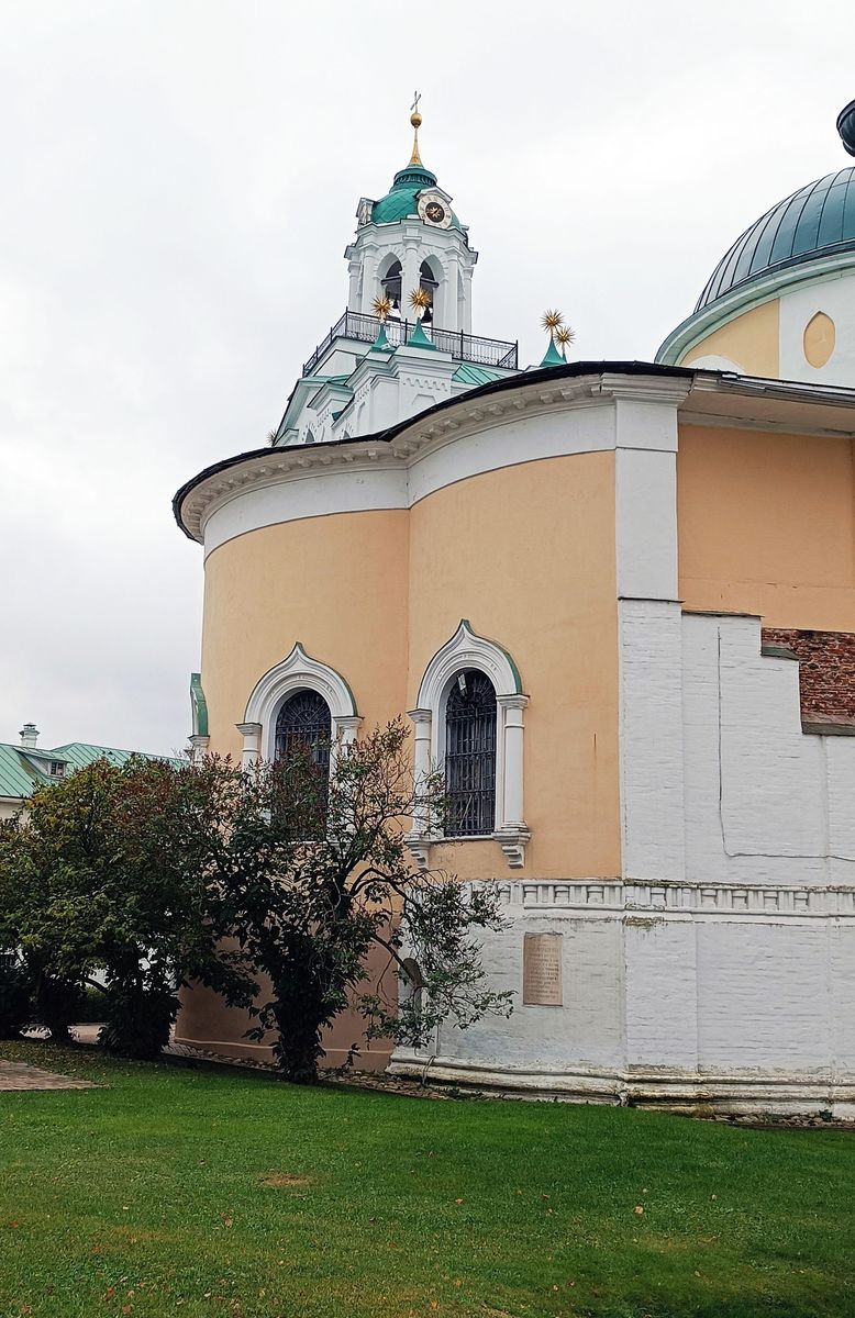 Спасо-Преображенский монастырь. Церковь Ярославских Чудотворцев, Ярославль (Ярославль, город, Ярославская область). архитектурные детали, Апсидная часть храма