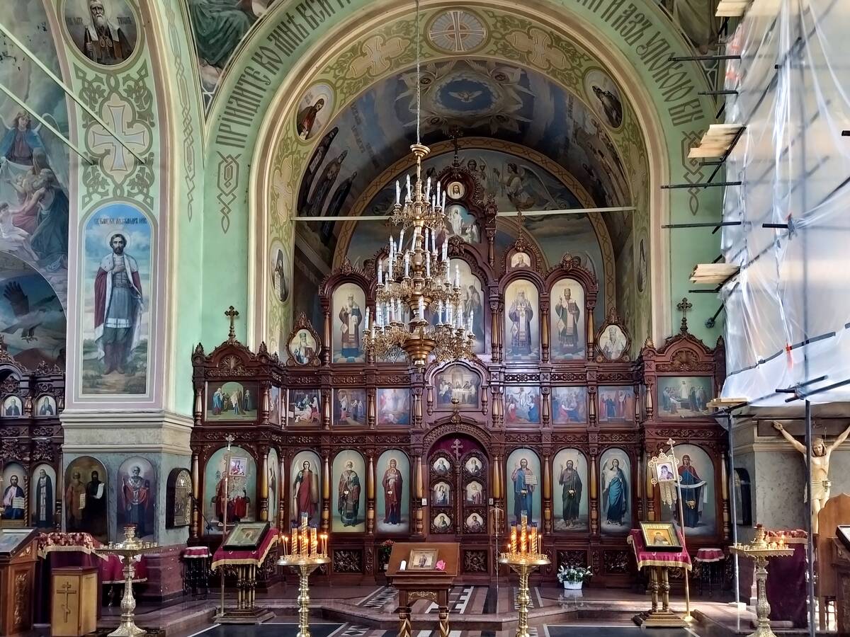 Иоанно-Предтеченский мужской монастырь. Собор Иоанна Предтечи, Астрахань (Астрахань, город, Астраханская область). интерьер и убранство