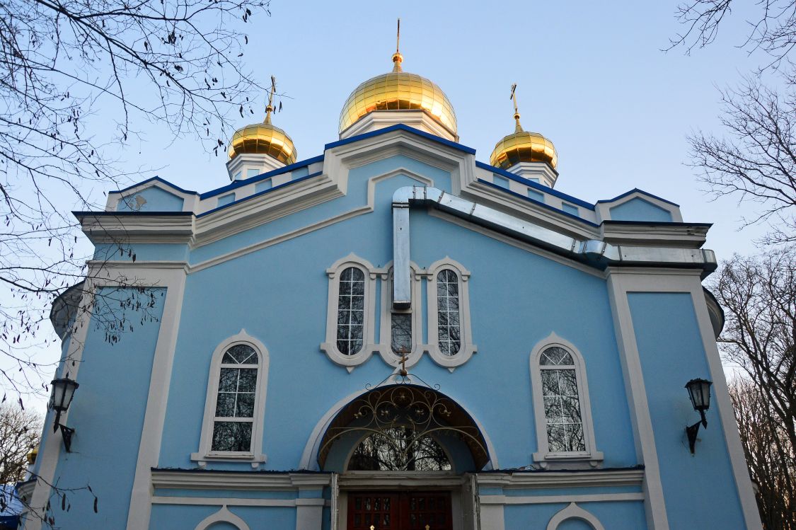 Ставрополь. Церковь Успения Пресвятой Богородицы на Успенском кладбище. фасады