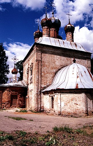 Вязьма. Церковь Спаса Преображения. фасады