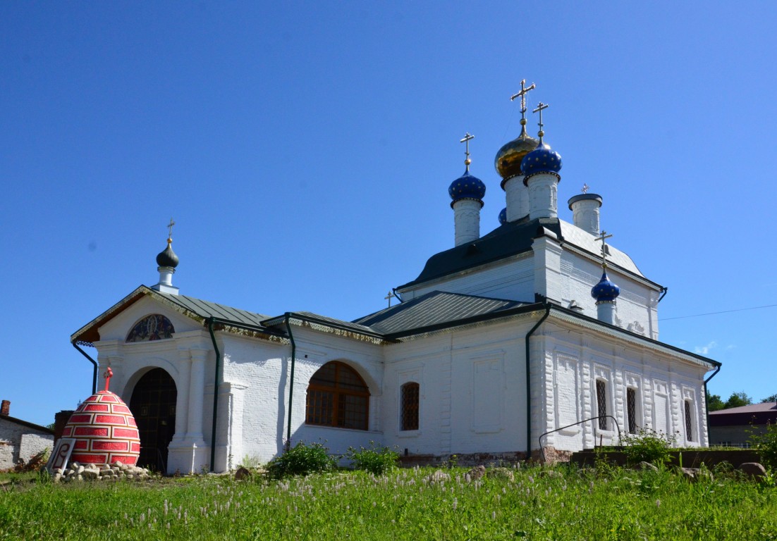 Вязьма. Церковь Спаса Преображения. фасады