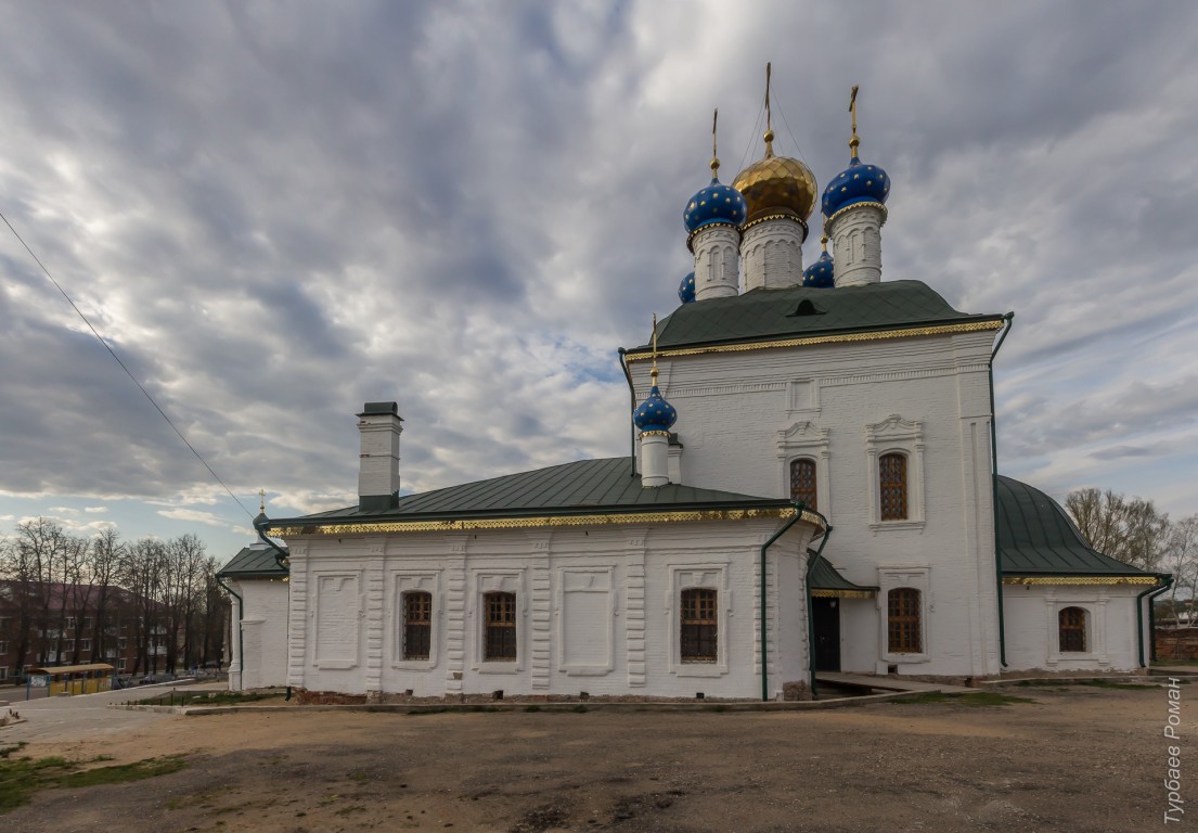 Вязьма. Церковь Спаса Преображения. фасады