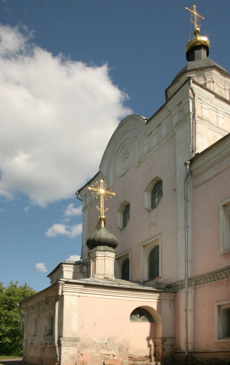 Смоленск. Троицкий монастырь. Собор Троицы Живоначальной. архитектурные детали