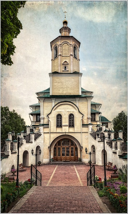 Смоленск. Авраамиев монастырь. Собор Спаса Преображения. документальные фотографии